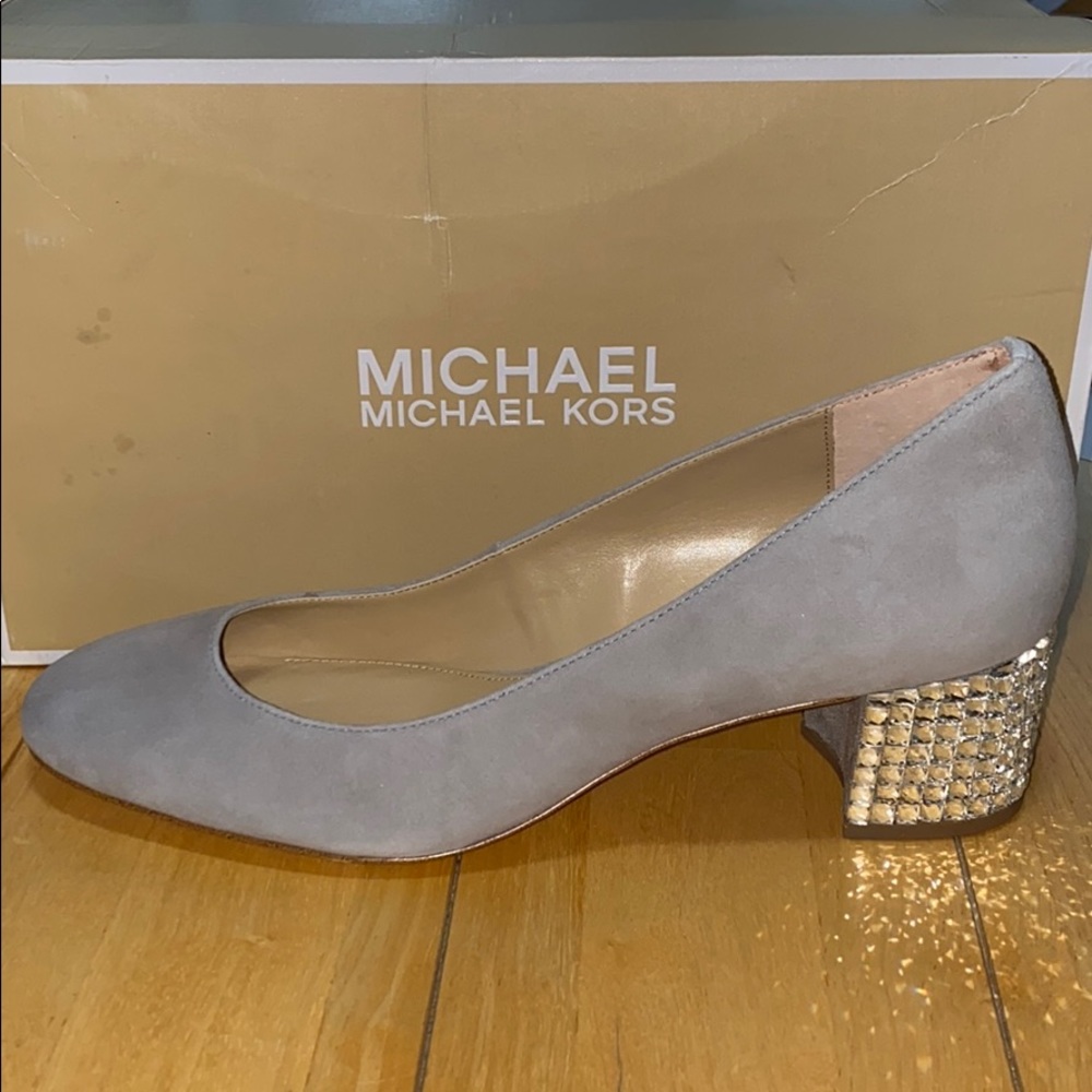 AUTH NIB MICHAEL MICHAEL KORS ARABELLA GRAY US10 - Picture 4 of 9